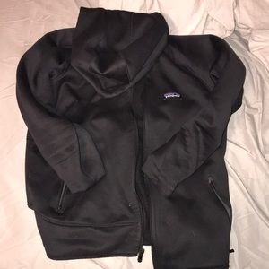 Patagonia tech fleece jacket